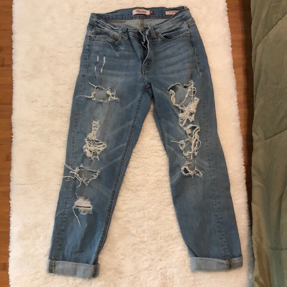 Boyfriend ripped jeans